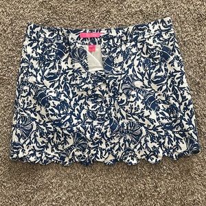 Lilly Pulitzer Size 4 Blue and White Skort